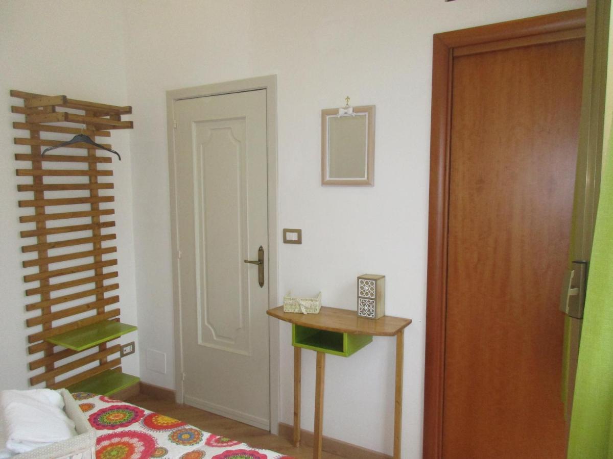 Bed and Breakfast Il Borghetto Neapel Exterior foto